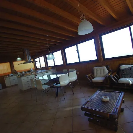 Feriehus Primavera, Heatable Pool, Bbq, Free Wifi Sauzal