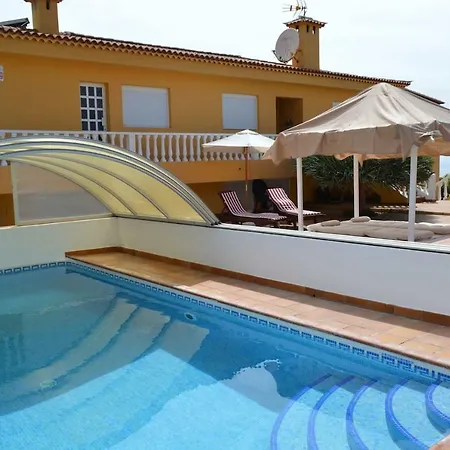 Primavera, Heatable Pool, Bbq, Free Wifi Feriehus *